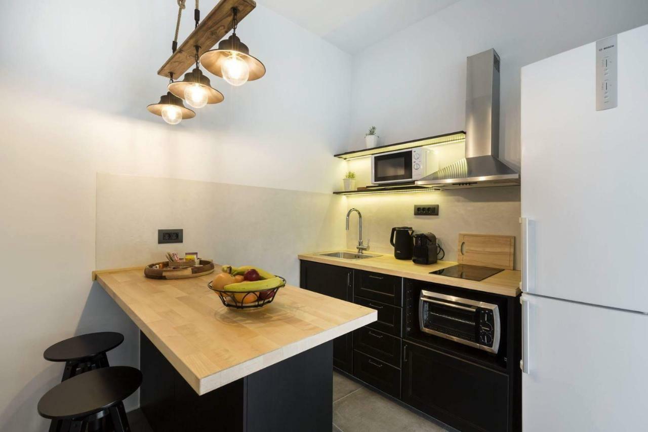 Atmospheric Apartment Near Acropolis By Cloudkeys Atény Exteriér fotografie